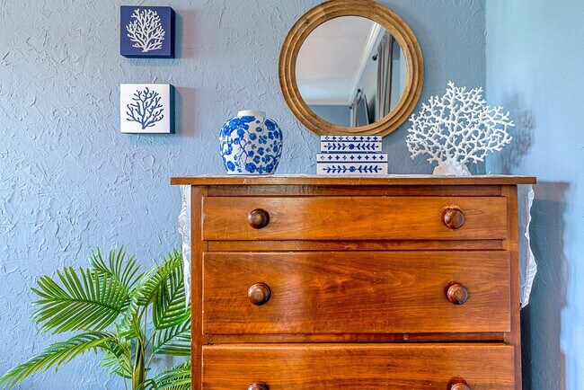 Building Photo - 2001 36th St