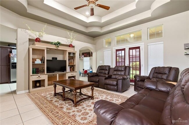 Building Photo - 1311 Ima St