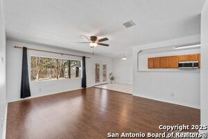Building Photo - 3915 Regal Rose