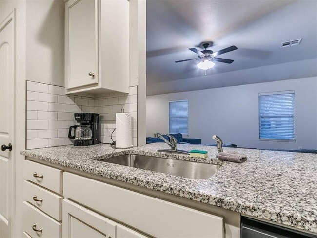 Building Photo - 436 Chalk Hill Ct