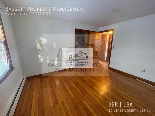 Building Photo - 16 State St