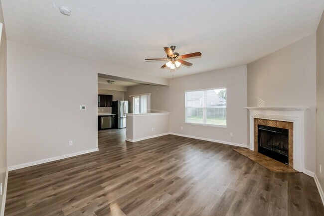 Building Photo - 3402 Enclave Ln