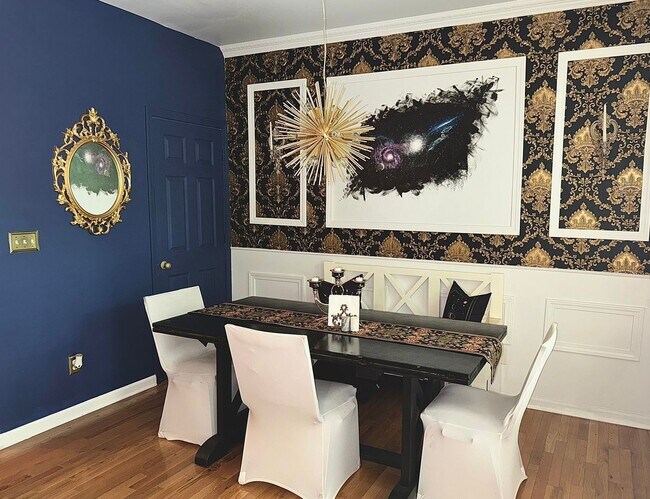 Building Photo - Cozy & Spacious 3BR Townhome in Atlanta