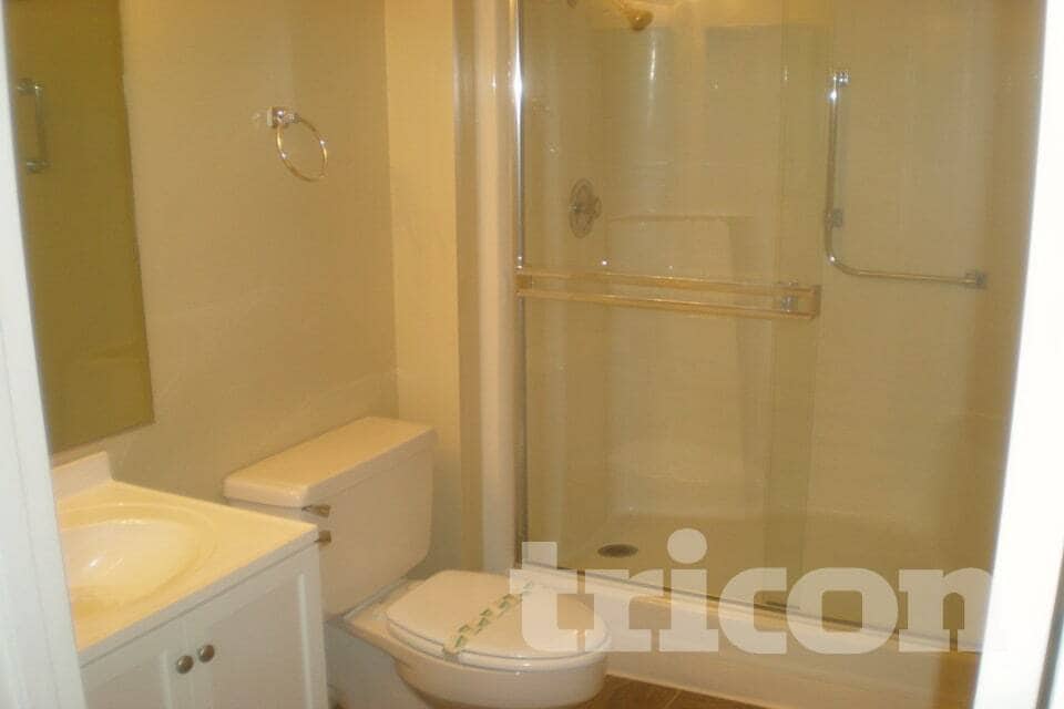 Building Photo - 10025 W Coggins Dr