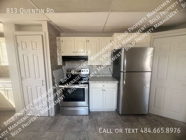 Building Photo - 813 Quentin Rd