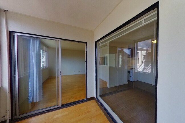 Floorplan - 2028 Dwight Way