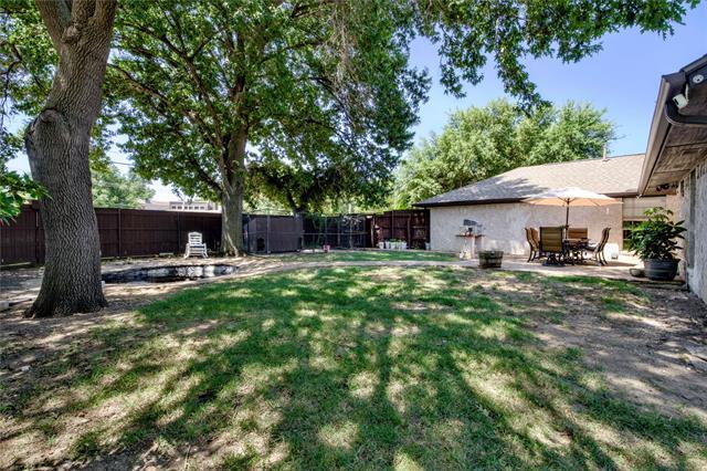 Building Photo - 2001 Newcastle Cir