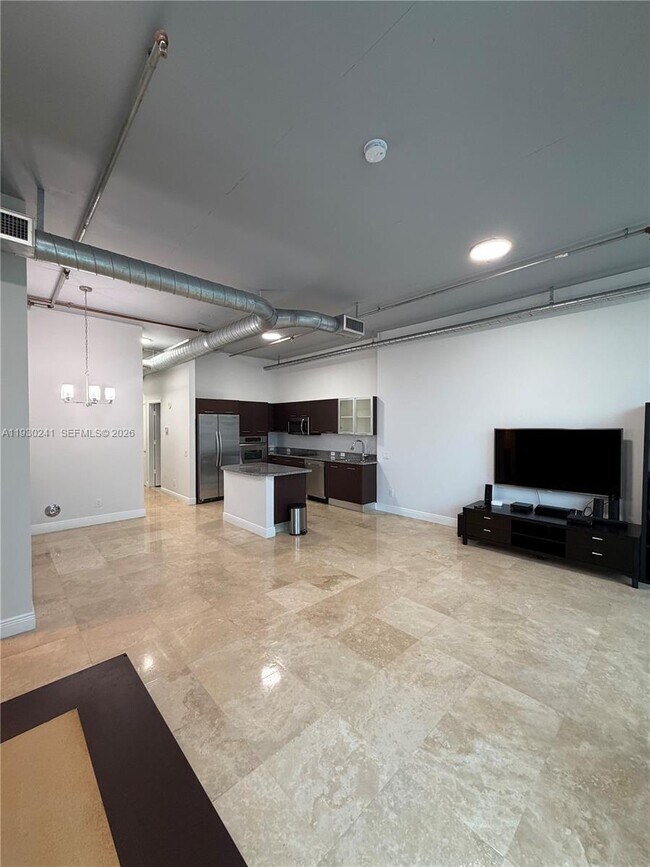 Building Photo - 3029 NE 188th St