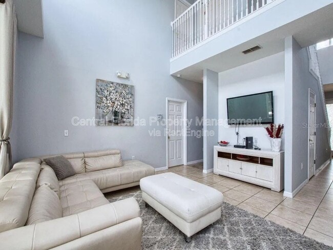 Building Photo - 2937 Sunset Vista Blvd