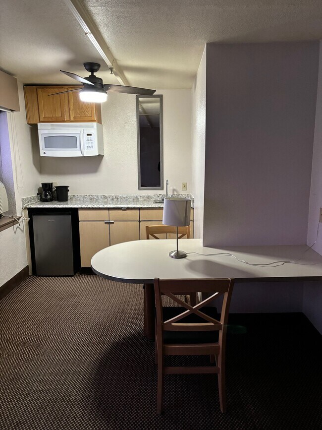 Building Photo - Beluga Point Investments LLC - Inlet Tower