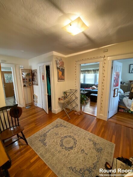 Building Photo - 24 Claymoss Rd