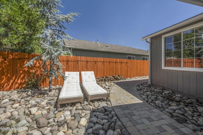 Building Photo - 5045 Pradera St