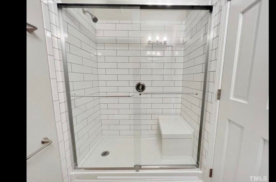 Building Photo - 5516 US 401 N