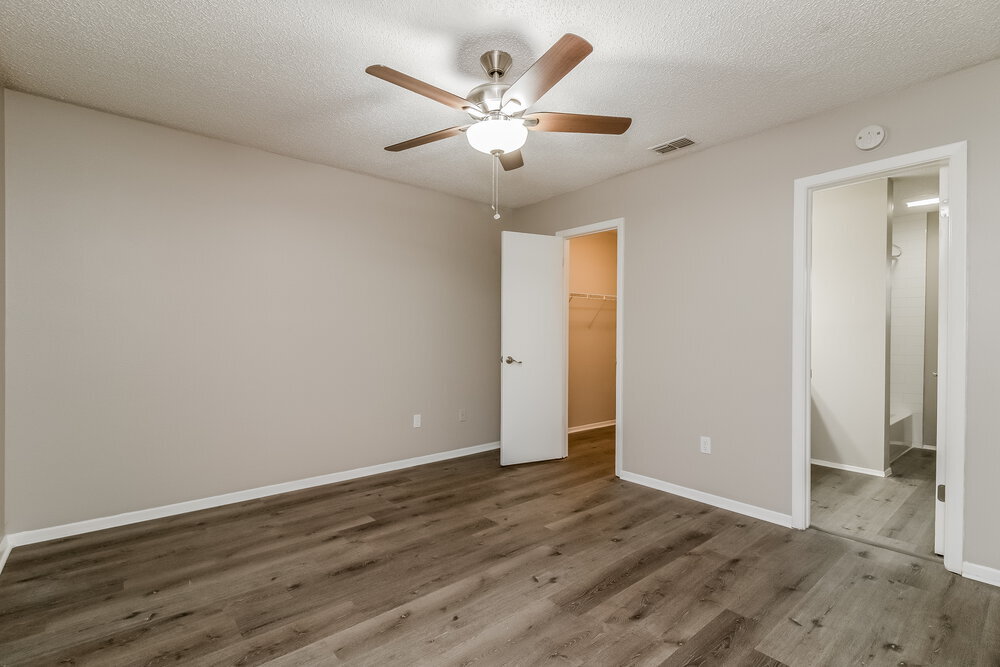 Building Photo - 3408 Laurel Dale Dr