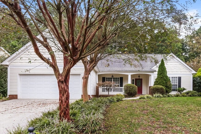 Building Photo - 164 Poplar Woods Dr