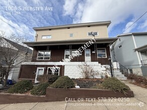 Building Photo - 3 bed/2 bath