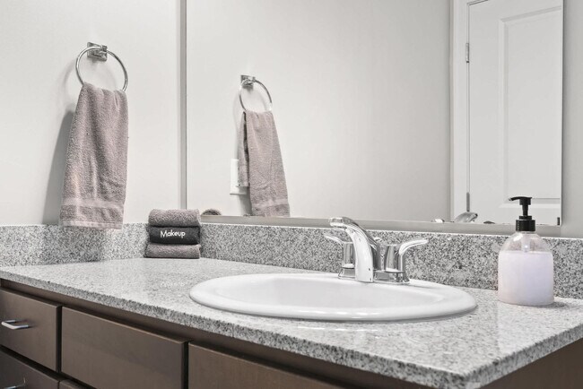 Building Photo - 235 S Delaware St