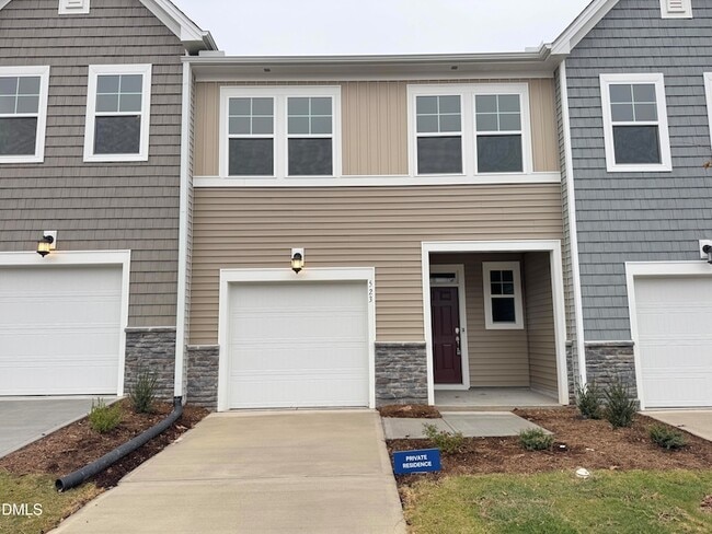 Primary Photo - 523 Hester Rd