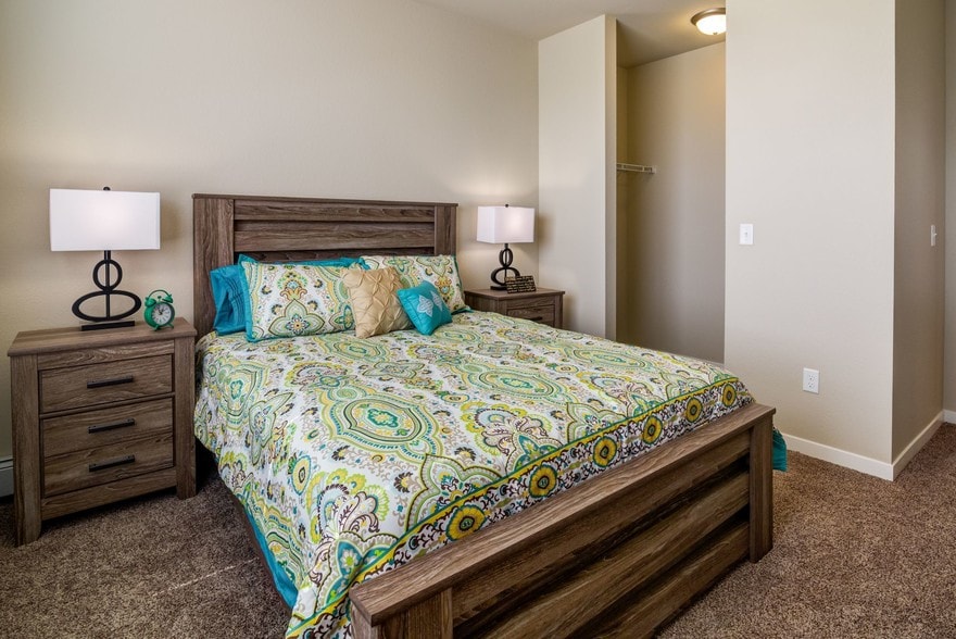 South Ridge apartments — community photo - South Ridge