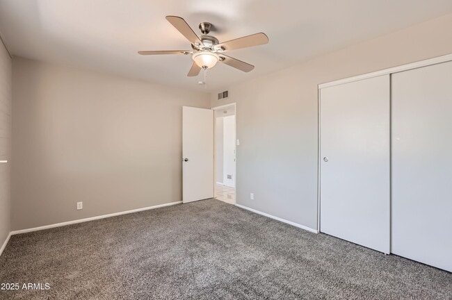 Building Photo - 12402 N Pebble Beach Dr