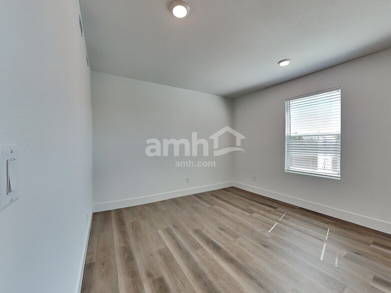 Building Photo - 4296 Halo Hollyhock St