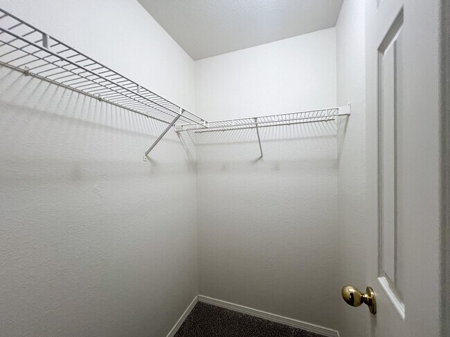 Building Photo - 8330 Sea Island Ct