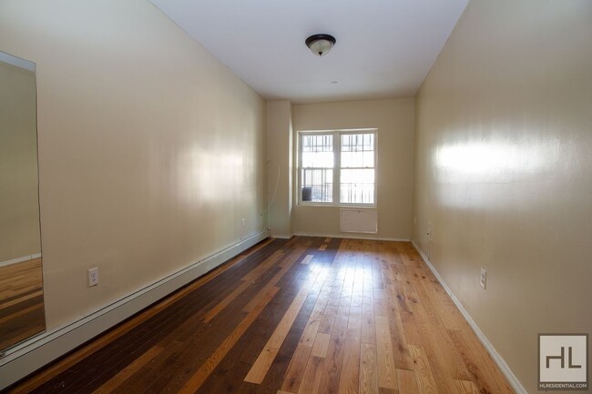 Building Photo - 2 Bed 2 Bath On Dekalb Ave.