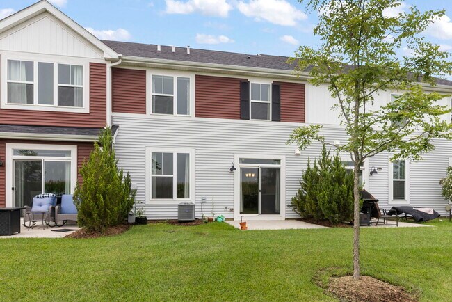 Building Photo - 4200 Calder Ln