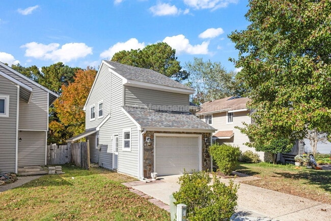 Primary Photo - 5408 Chatham Lake Dr