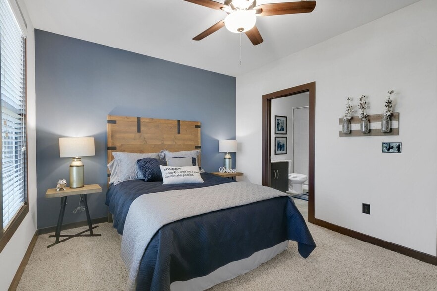 Building Photo - Enso