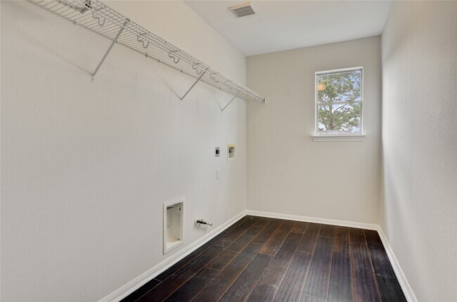 Building Photo - 29562 N Legends Bend Dr