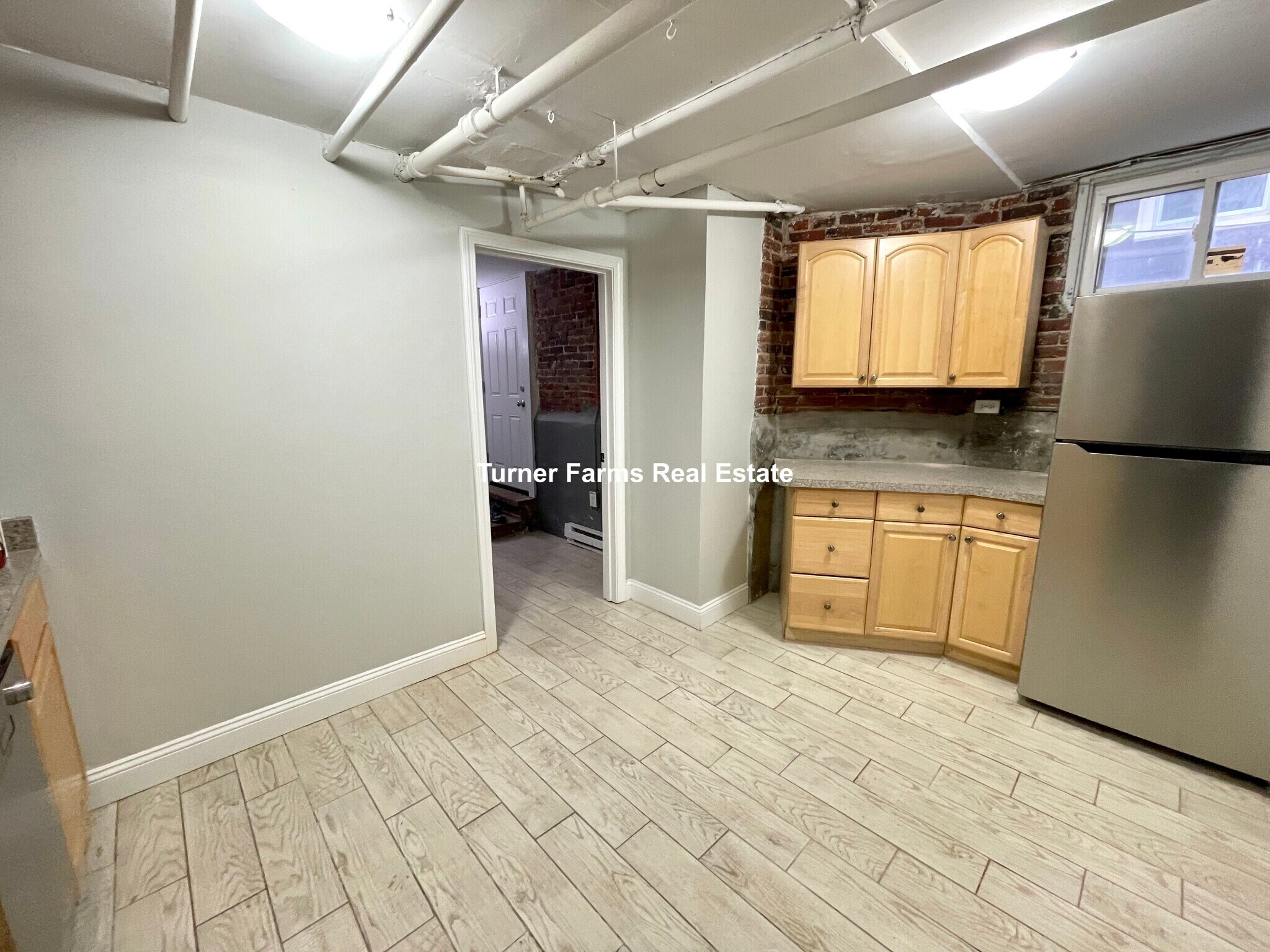 Building Photo - 38 Cherry St