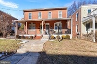 Building Photo - 33 E Front St