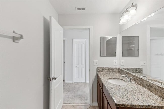 Building Photo - 1119 Ballard Green Pl