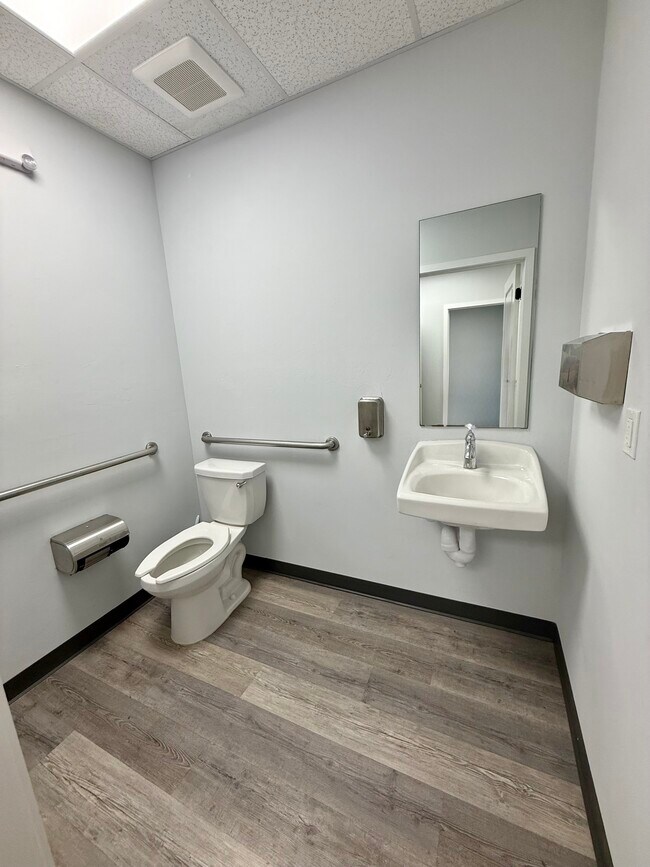 Building Photo - 8821 Business Park Dr