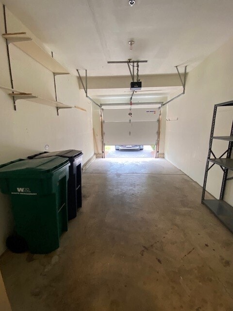 Building Photo - 1105 Cambria Ln S