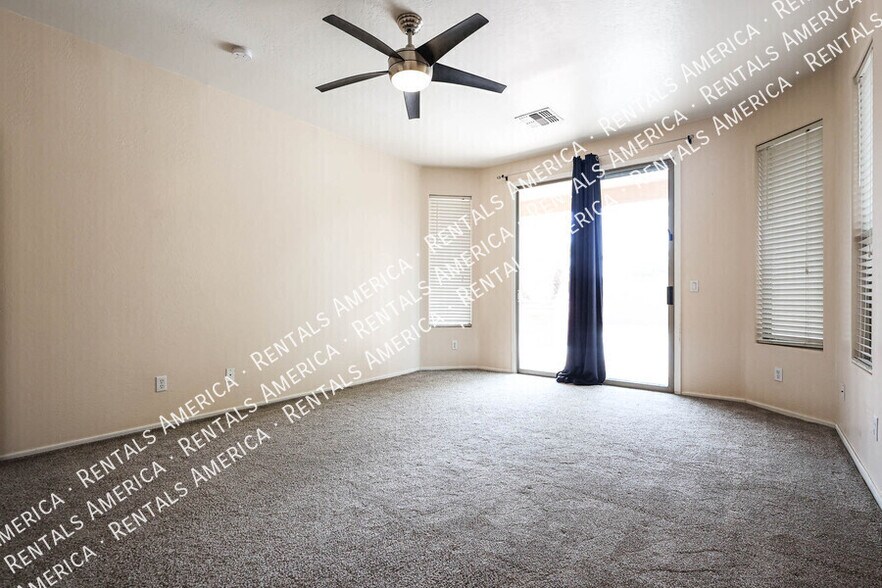 Building Photo - 21401 E Calle de Flores