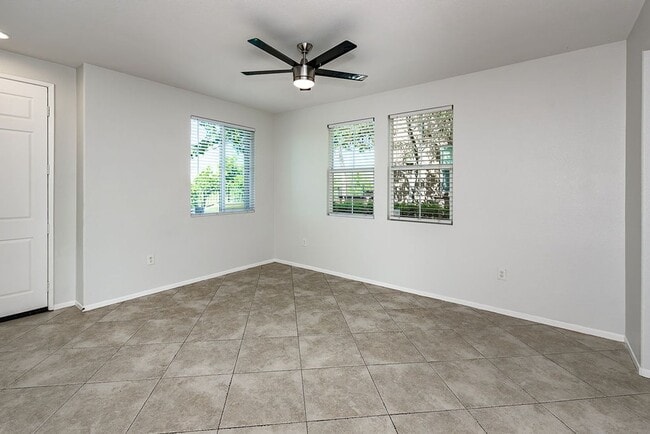 Building Photo - Serenity and Luxury Abound in Eastlake!