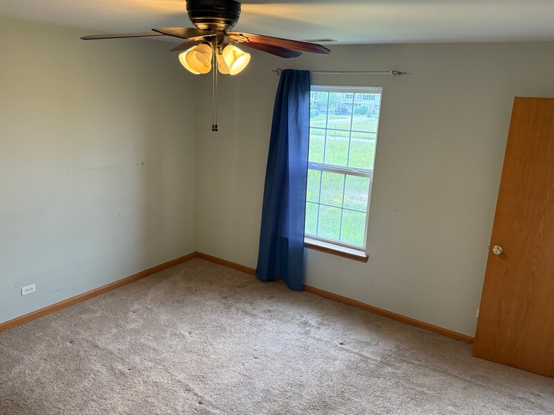 Building Photo - 611 Arbor Cir