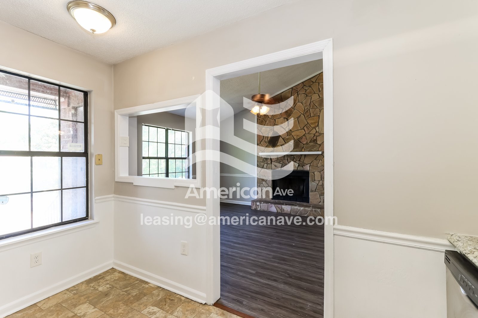 Building Photo - 3414 Aurelia Dr