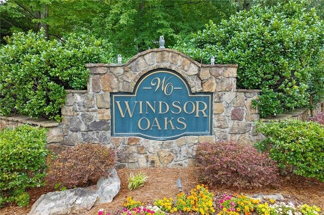 Building Photo - 4496 Windsor Oaks Dr