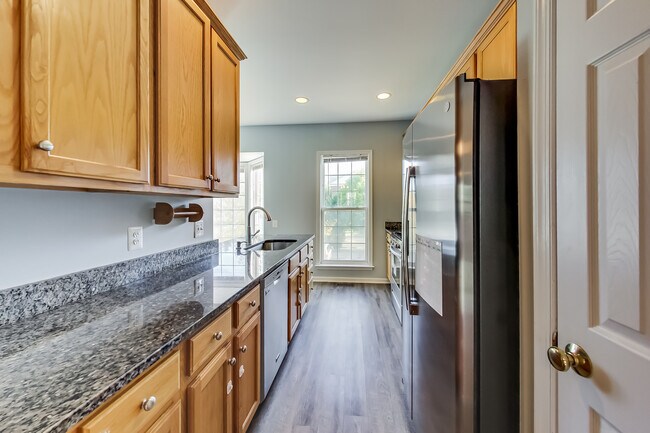 Kitchen - 5294 Jule Star Dr