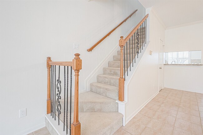 Building Photo - 2930 Grants Lake Blvd