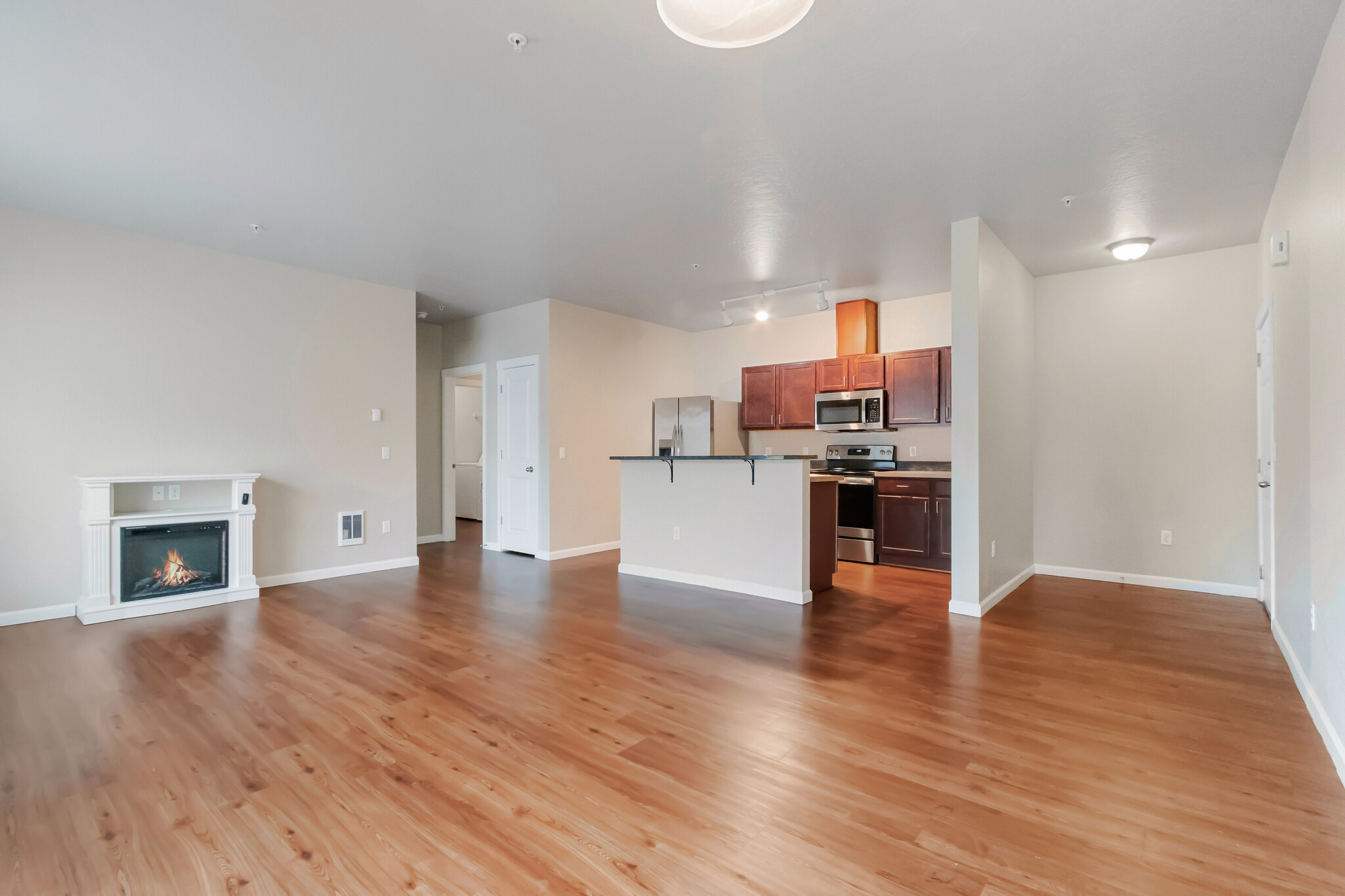 Living / Kitchen Area - Timberline Lodge Apartments