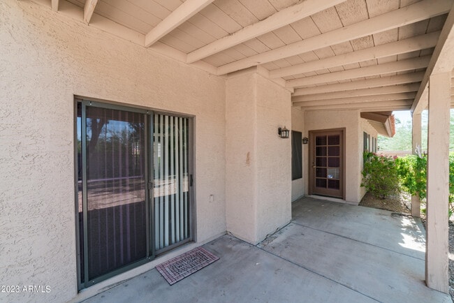 Building Photo - 9210 N 104th Pl