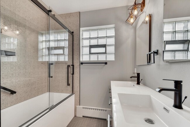 Building Photo - Amazing Backyard Oasis in Applewood - Available Soon - Schedule a tour TOAY!!