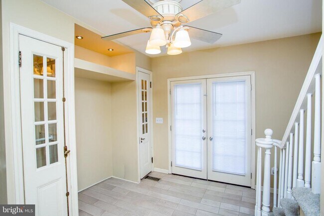 Building Photo - 1529 Margaret Ct