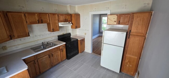 Primary Photo - 1156 Dewey Ave