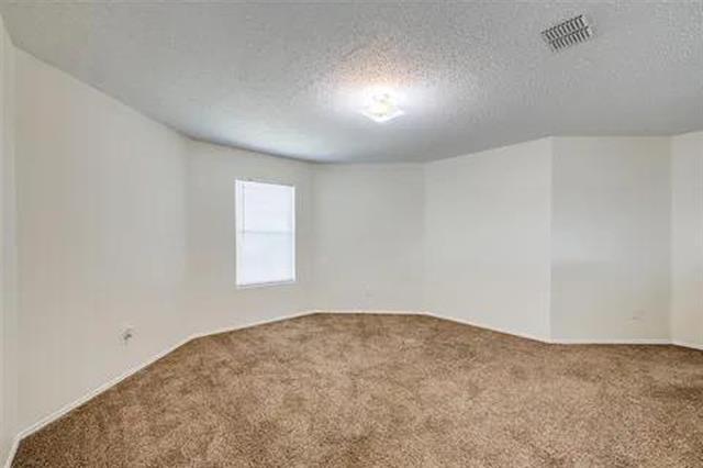 Building Photo - 933 Medina Dr