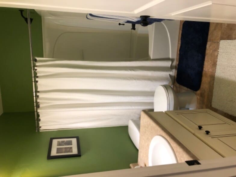 Building Photo - 10389 Rubicon Rd